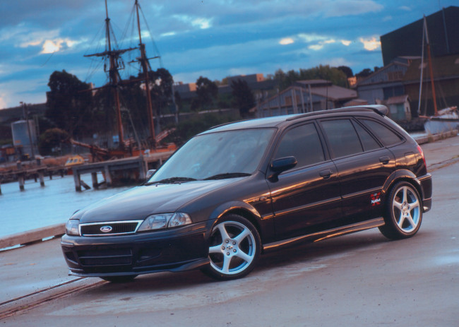 Обои картинки фото автомобили, ford, laser