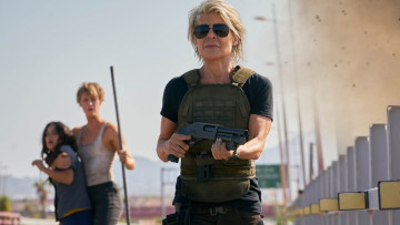 Картинка terminator +dark+fate+ 2019 кино+фильмы -unknown+ другое natalia reyes linda hamilton боевик фантастика терминатор темные судьбы кадры из фильма