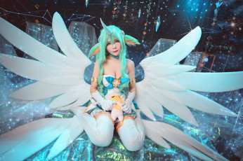 Картинка девушки -+креатив +косплей костюм сорака блестки игрушка рог