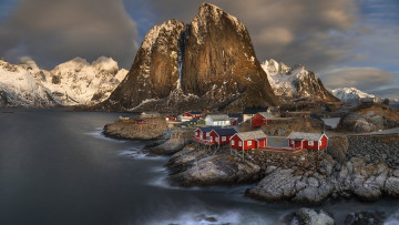 Картинка города лофотенские+острова+ норвегия горы фьорд дома