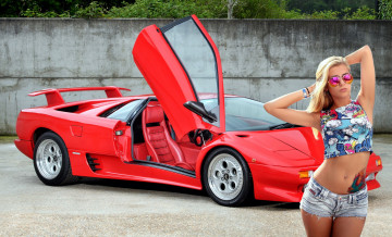 Картинка автомобили -авто+с+девушками lamborghini diablo