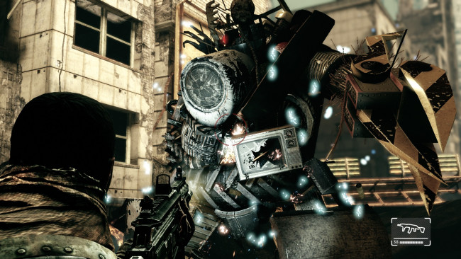 Обои картинки фото видео игры, afterfall,  insanity, человек, оружие, монстр