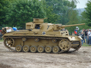 Картинка техника военная