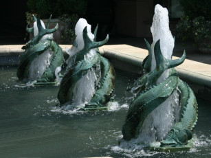 Картинка города фонтаны