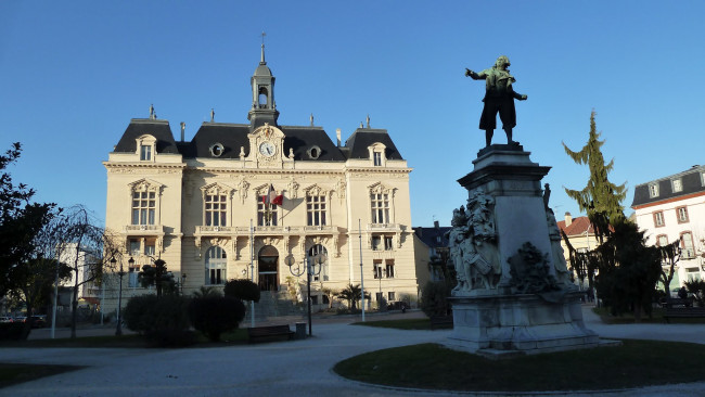 Обои картинки фото l`h&, 244, tel, de, ville, tarbes, города, памятники, скульптуры, арт, объекты, франция