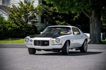 Картинка chevrolet+camaro+z28 автомобили camaro выставка автопробег автошоу