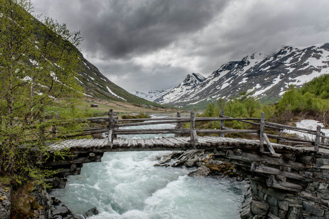 Обои картинки фото природа, реки, озера, мост, горы, стремнина, река