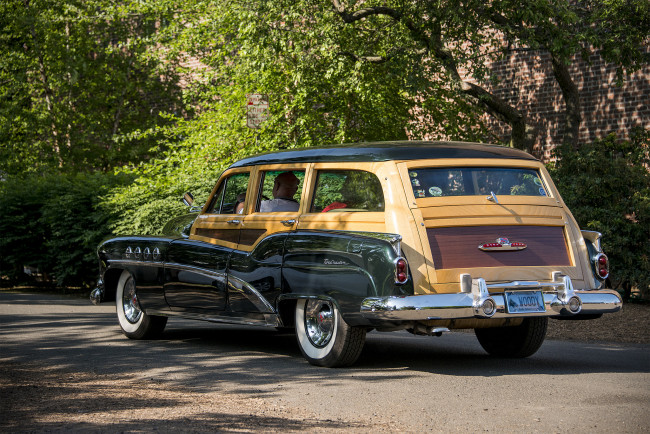 Обои картинки фото buick roadmaster, автомобили, buick, автошоу, выставка, автопробег