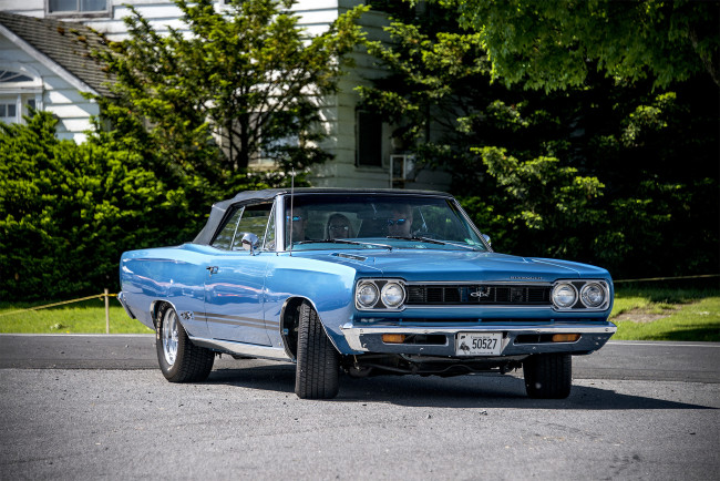 Обои картинки фото plymouth gtx, автомобили, plymouth, автопробег, автошоу, выставка