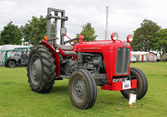 Картинка техника тракторы трактор колесный