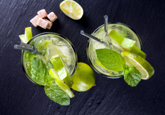 Картинка еда напитки +коктейль карамбола мята лимон сахар