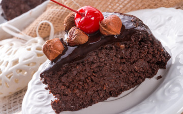 Картинка еда пирожные +кексы +печенье глазурь вишня орехи