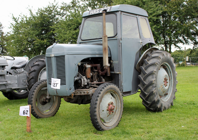 Обои картинки фото техника, тракторы, трактор, колесный