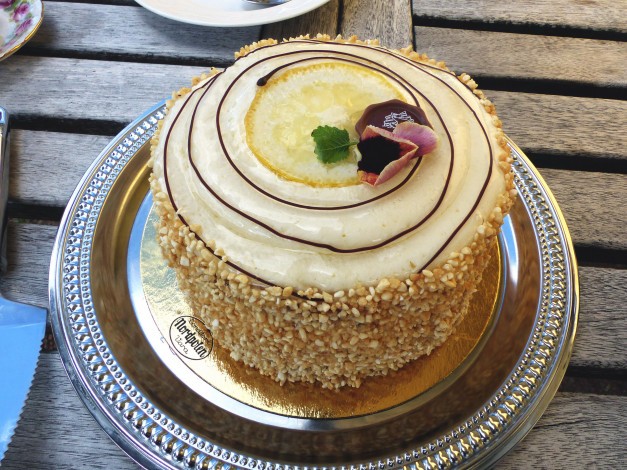 Обои картинки фото еда, торты, торт, лимонный, орехи