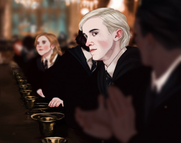 Обои картинки фото рисованное, кино,  мультфильмы, драко, малфой, мантия, ученики, стол, слизерин, кубки