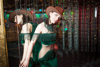 обоя девушки, - брюнетки,  шатенки, golden, girls, ночной, клуб, модель