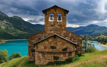 Картинка la+chapelle+de+roselend france города -+католические+соборы +костелы +аббатства la chapelle de roselend