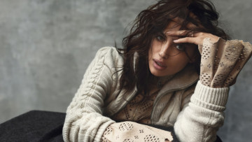 Картинка irina+shayk+harpers+bazaar+2023 девушки irina+shayk ирина шайхлисламова актриса шейк модель свитер фотосессия журнал harpers bazaar