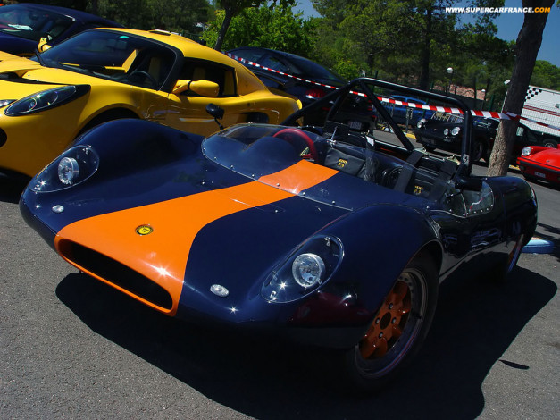 Обои картинки фото автомобили, выставки, уличные, фото