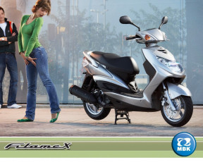 Картинка мотоциклы мото девушкой