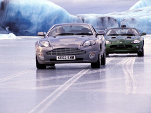 Картинка автомобили aston martin