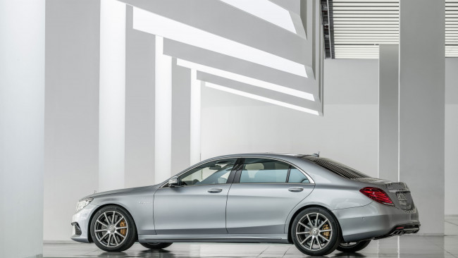 Обои картинки фото автомобили, mercedes, benz, mercedes-benz, s63, amg, седан