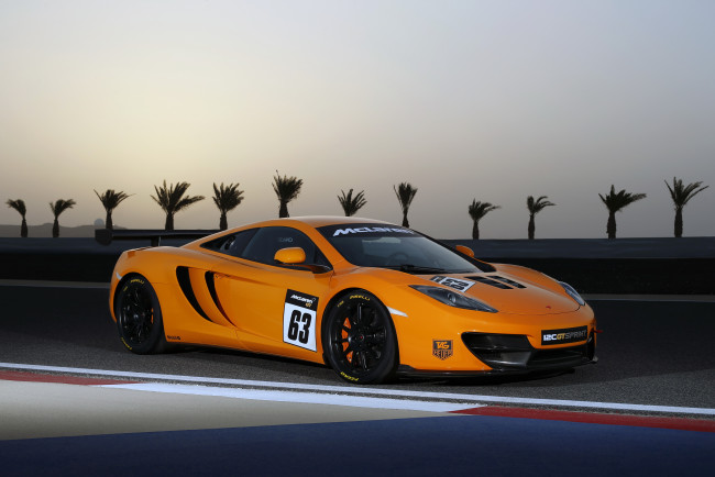 Обои картинки фото 2013, mclaren, 12c, gt, sprint, автомобили, гонки, ночь