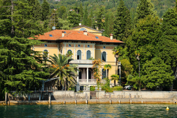 Картинка италия++гардоне-ривьера города -+здания +дома река особняк гардоне-ривьера италия деревья