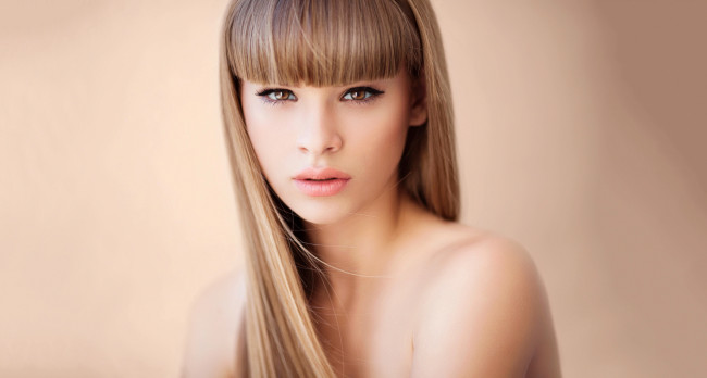 Обои картинки фото девушки, -unsort , лица,  портреты, волосы, лицо, плечи, взгляд