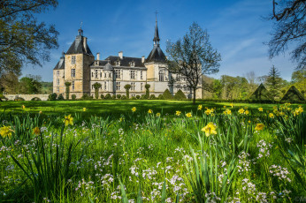 Картинка города -+дворцы +замки +крепости замок цветы лужайка