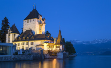 Картинка города -+здания +дома дом вода гора