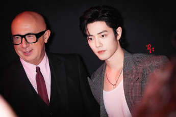 Картинка разное знаменитости актер сяо чжань люди