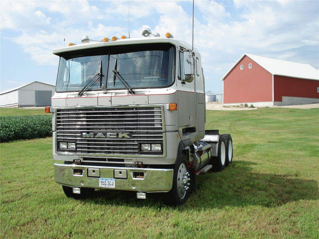 Обои картинки фото автомобили, mack