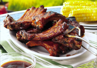 Картинка еда мясные блюда кукуруза зажаренный ребрышки