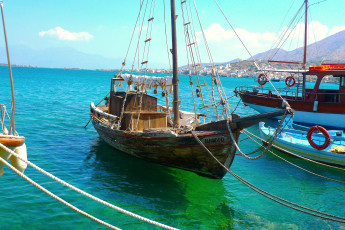 Картинка корабли разные вместе пейзаж