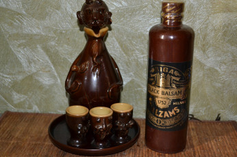 Картинка для dzhadd еда натюрморт бальзам рюмочки графин