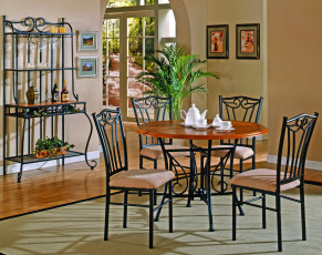 Картинка интерьер столовая стол чашки чайник стулья