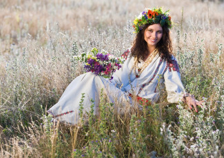 Картинка -Unsort+Брюнетки+Шатенки девушки unsort брюнетки шатенки этно сорочка венок