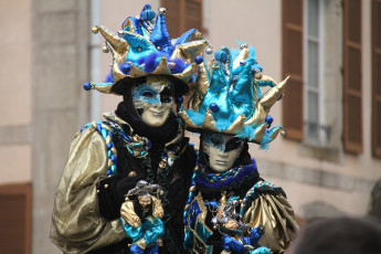 Картинка разное маски карнавальные костюмы карнавал венеция