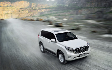 Картинка автомобили toyota land cruiser