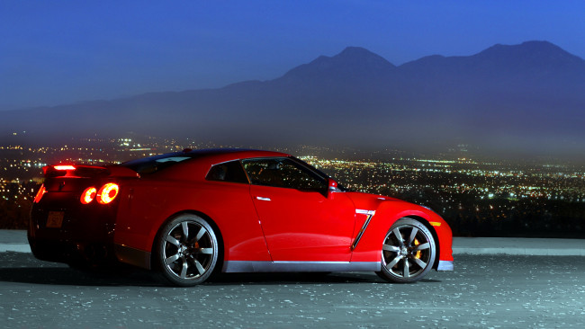 Обои картинки фото nissan, gt, автомобили, datsun, Япония, коммерческие, легковые, motor, co, ltd