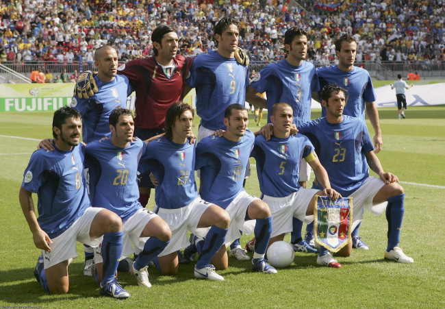 Обои картинки фото спорт, футбол, команда, игроки, поле