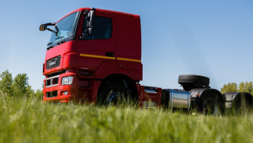 Картинка автомобили камаз поле кабина грузовик