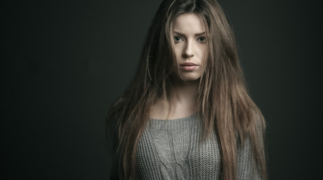 Обои картинки фото девушки, -unsort , брюнетки,  шатенки, лицо, взгляд