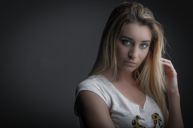 Обои картинки фото девушки, -unsort , блондинки, лицо, взгляд