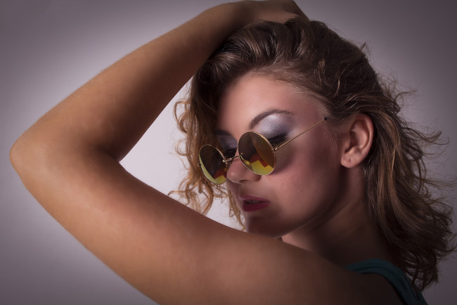 Обои картинки фото девушки, -unsort , лица,  портреты, взгляд, лицо