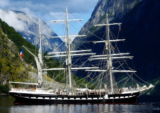 Картинка корабли парусники паруса мачты