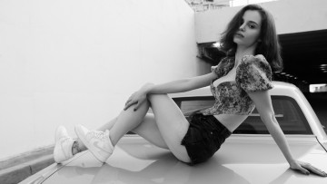 обоя девушки, - брюнетки,  шатенки, audi, a7