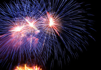 Картинка разное салюты фейерверки яркий праздник