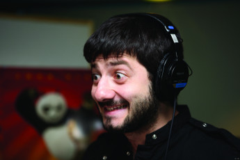 Картинка михаил галустян мужчины настроение наушники